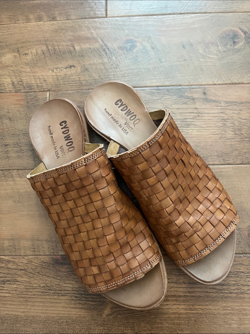 Cydwoq Women's Woven Slide Mules in Brown